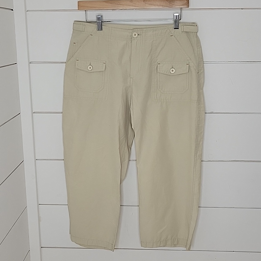 WEATHERVANE size 13 light tan lightweight capri pants